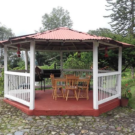 La Gaviota Bnb Bed & Breakfast Filandia Eksteriør bilde