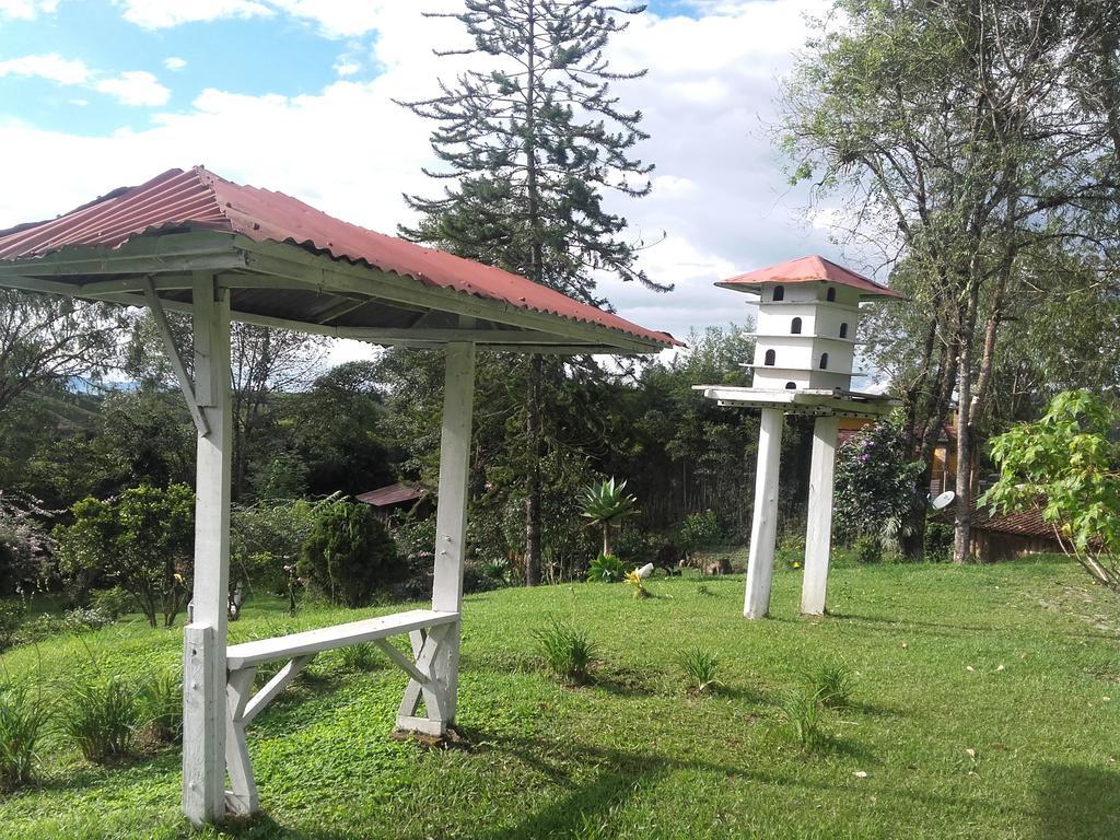La Gaviota Bnb Bed & Breakfast Filandia Eksteriør bilde